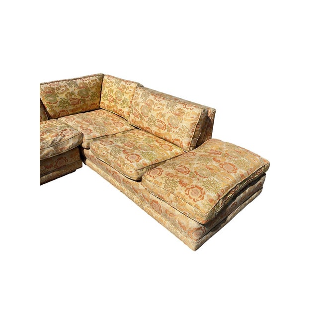 Mid-Century Chrysanthemum Floral Embroidered Parsons Sectional Sofa W/ Daybed For Sale In Los Angeles - Image 6 of 14