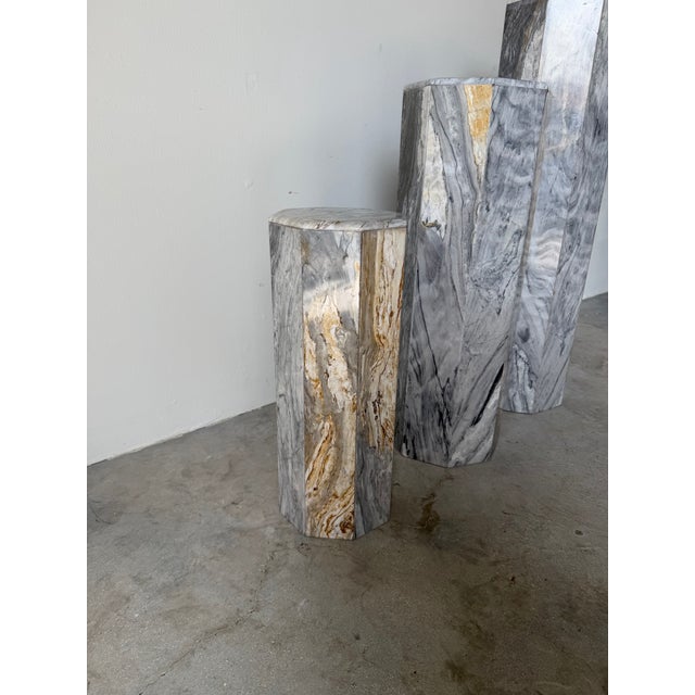 1980s 1980’s Postmodern Octagonal Marble Pedestals – Set of 3 For Sale - Image 5 of 12