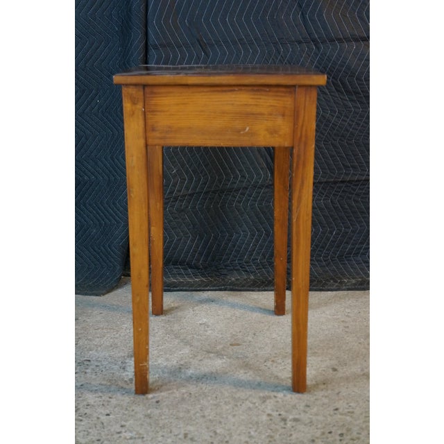 Brown Antique Early American Sheraton Style Oak Farmhouse Side Work Table W/ Drawer For Sale - Image 8 of 15
