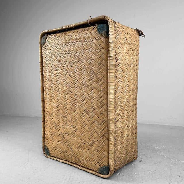 Wood Japanese Gyori Bamboo Storage Basket, 1960s For Sale - Image 7 of 10