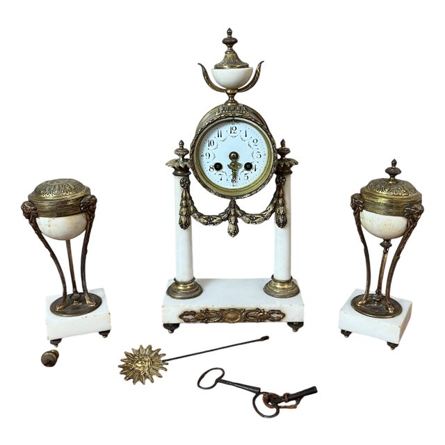 Mantel Clock, 1920s For Sale