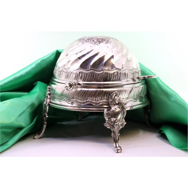 Silver Silver and Cut Glass Butter Dish with Reliefs, Monogram Plaque Lid and Feet with Reliefs For Sale - Image 8 of 9