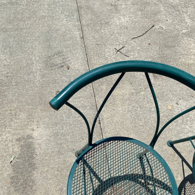 Modern Green Metal Outdoor Mid Century Mesh Chairs - Set of 2 For Sale - Image 3 of 7