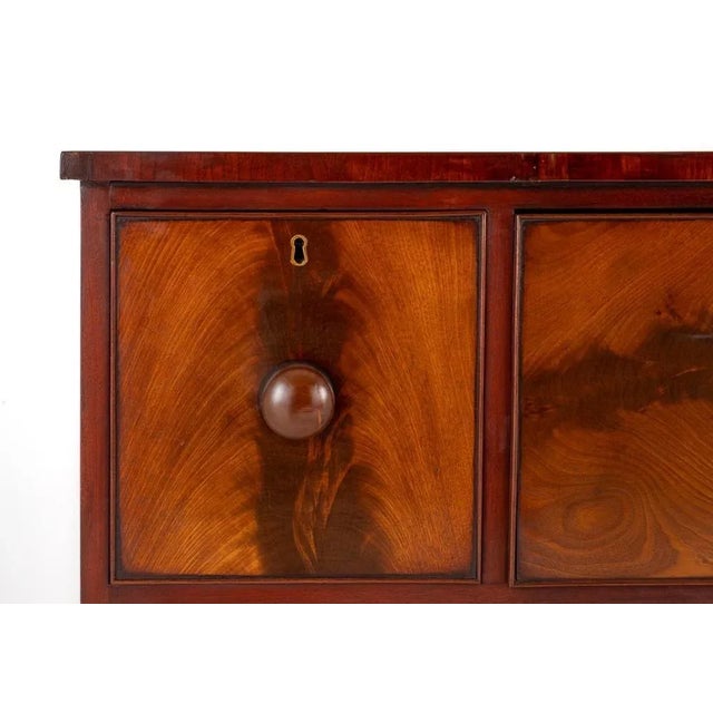 Victorian Chest of Drawers in Mahogany, 1860 For Sale - Image 4 of 9