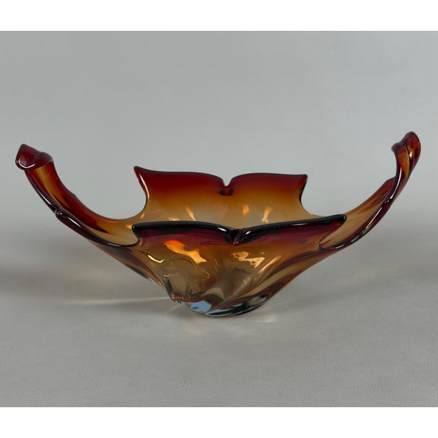 Modern Sommerso Murano Glass Centerpiece, 1970s For Sale - Image 3 of 12