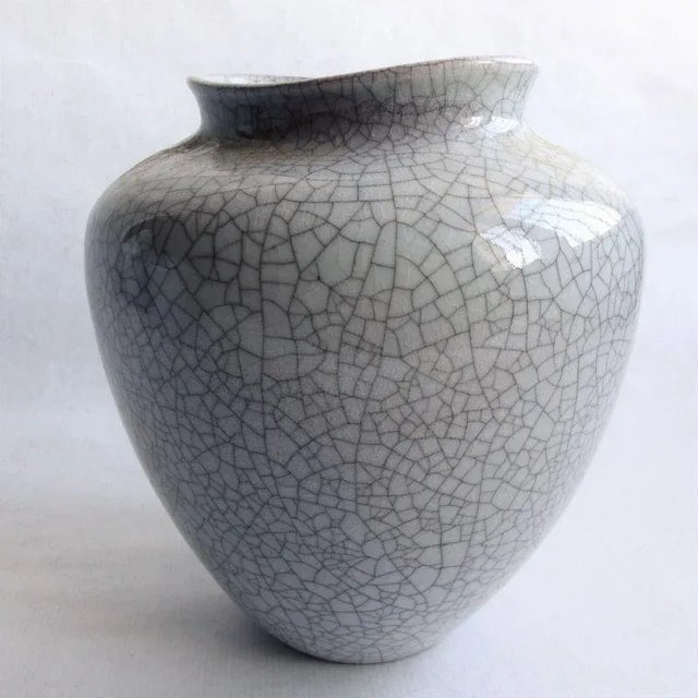 Mid-Century Modern Ceramic Vase by Friedgard Glatzle for Karlsruher Majolika, 1956 For Sale - Image 3 of 6