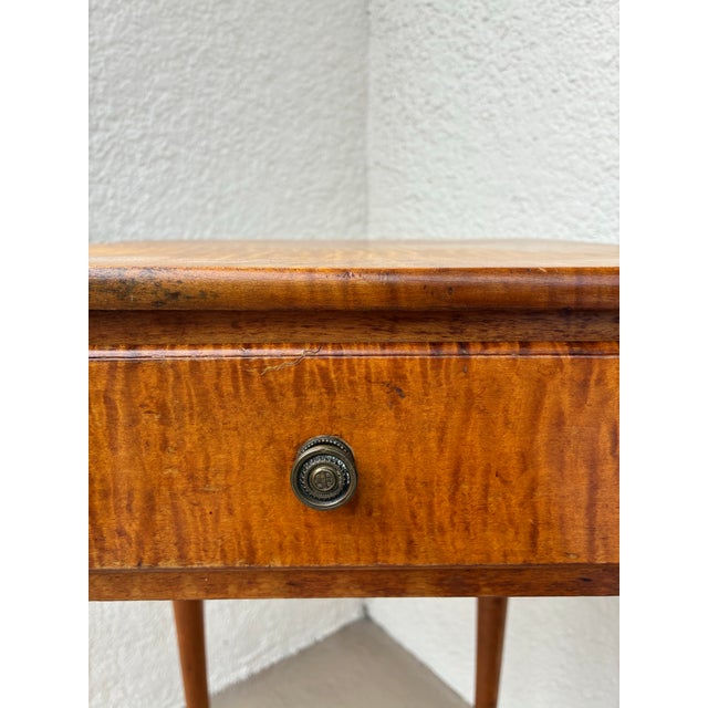 Traditional Country Sheraton Cherry One Drawer Stand, 19th Century; With Reeded Legs For Sale - Image 3 of 12