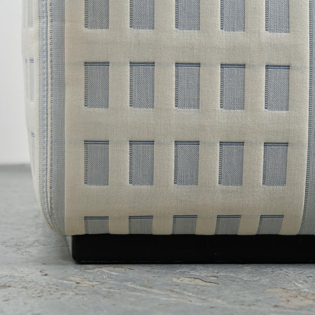 Gray Sunset in New York Sofa by Gaetano Pesce for Cassina, 1979 For Sale - Image 8 of 18