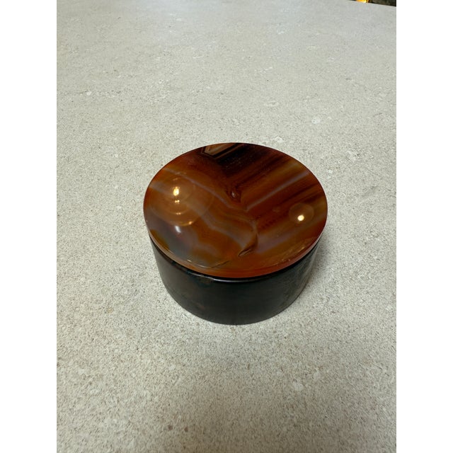 Italian Round Wood and Tortoiseshell Box, 1970s For Sale In Los Angeles - Image 6 of 6