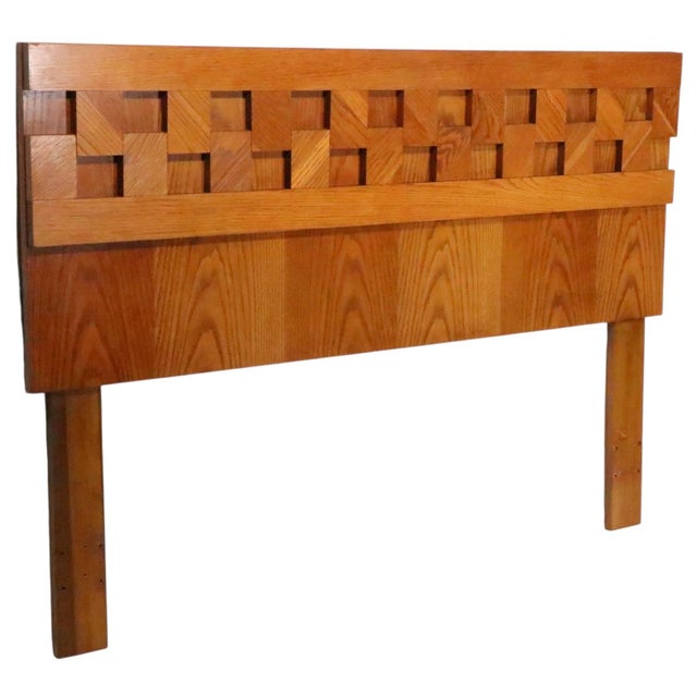 Chic Brutalist Queen size headboard by the Lane Furniture Company, as part of the sought after Staccato series, circa...