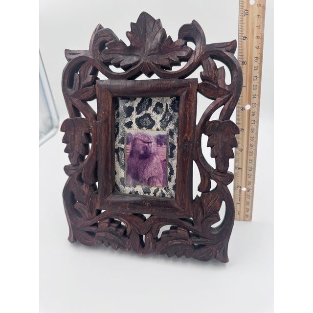Vintage Hand-Carved Baroque Wood Tabletop Picture Frame With Ornate Foliate Scrollwork For Sale In Boise - Image 6 of 6
