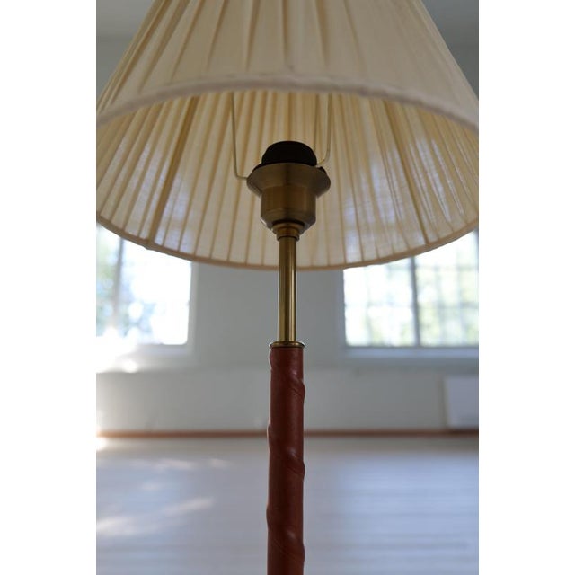 Mid-Century Modern Table Lamp with Brass Base attributed to Ewå Värnamo, 1950s For Sale - Image 9 of 11