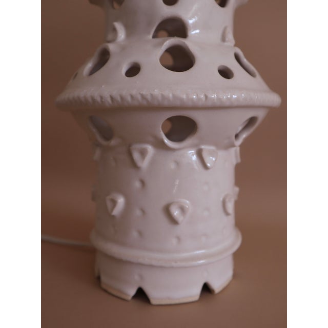 2000 - 2009 Ceramic Pagoda Lantern Lamp by Artist Scarlett Pons For Sale - Image 5 of 9