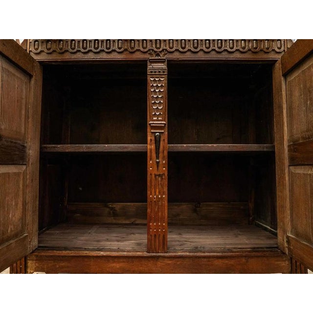 Original from the Flemish Renaissance period - first half of the 17th century. The cabinet is made of solid oak with high...