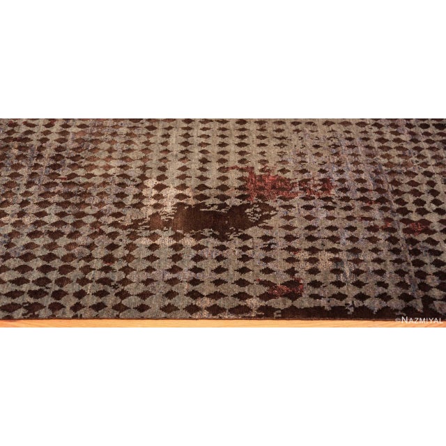 Nazmiyal Collection Modern Transitional Area Rug For Sale - Image 4 of 5