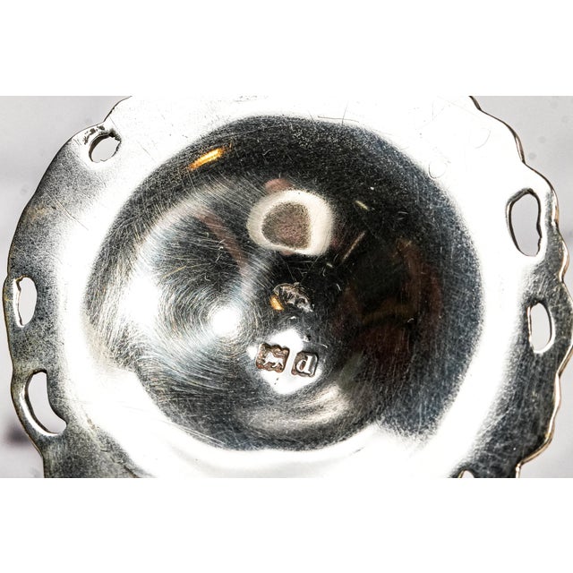 Elegant Large Edwardian English Sterling Silver Crystal Paperweight Desk Inkwell For Sale In New York - Image 6 of 13