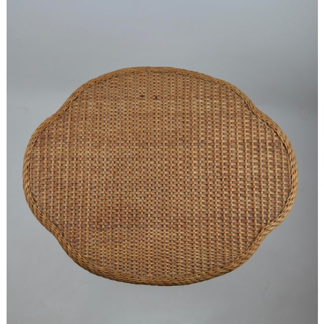Mid-Century Free-Form Wicker and Rattan Side Table, 1960s For Sale - Image 3 of 17