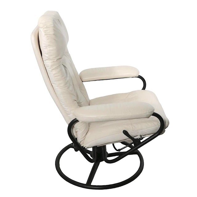 Metal Adjustable Leather Lounge Chair With Ottoman by Pallister of North Dakota For Sale - Image 7 of 13