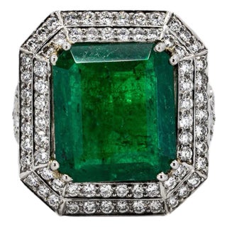 Late 20th Century 6.81 Carat Colombian Emerald Ring, Size 5 For Sale