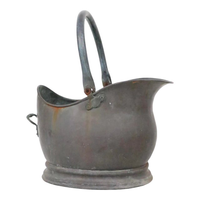 Early American Style Copper Coal Hog With Bale Handle 20th C Vintage For Sale