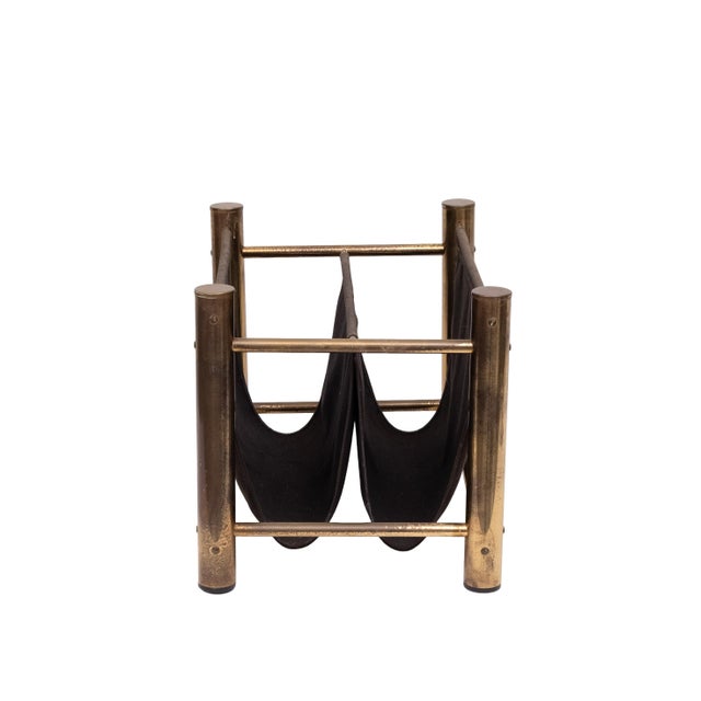Very nice Magazine holder . Brass tube frame comes with lots of stunning patine . Canvas interior . France 1970s