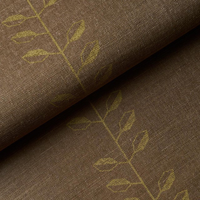 Schumacher SAMPLE - Schumacher Geo Leaf Sisal Wallpaper In Metallic Gold & Sepia For Sale - Image 4 of 4