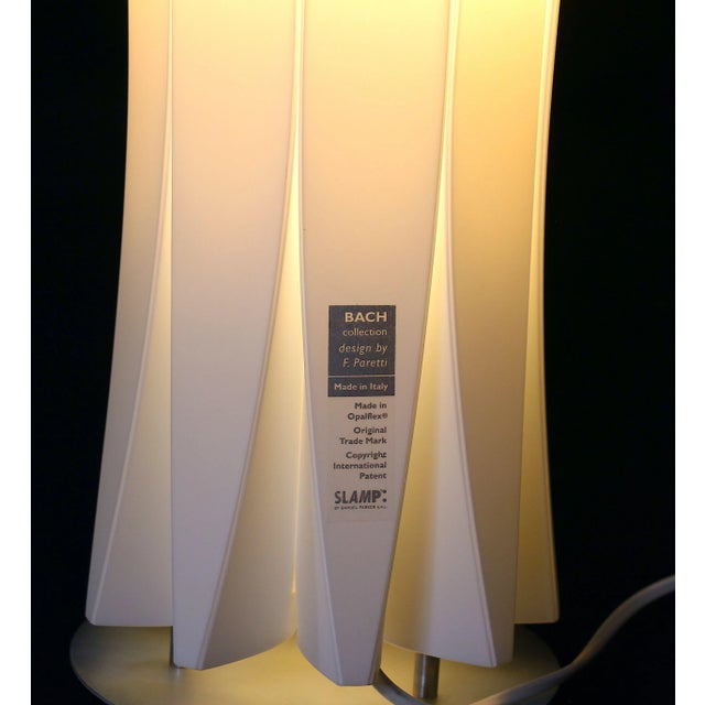 Late 20th Century Slamp Designed by Francesco Paretti, Table Lamp in White Opalflex, For Sale - Image 5 of 7