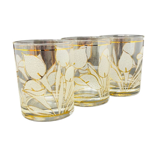 Vintage Culver White and Gold Textured Calla Lilly Old Fashioned Glasses a Set of 3. 24k gold detailing L 3.25" W 3.25" H 4"