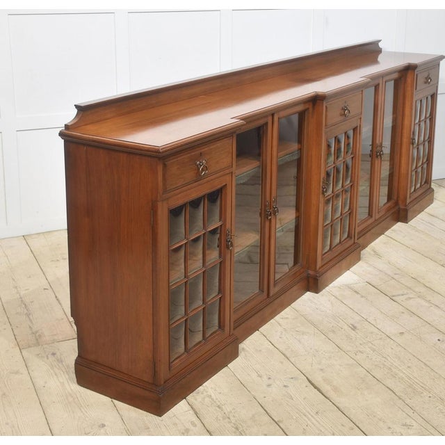 Large Breakfront Low Bookcase in Walnut, 1890s For Sale - Image 11 of 18