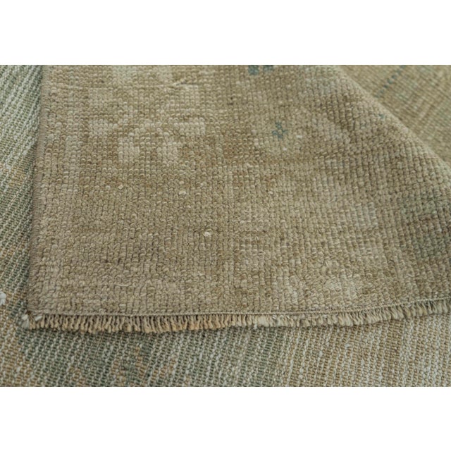 Turkish Vintage Rug 3'6" x 6' #20705 For Sale In Houston - Image 6 of 8