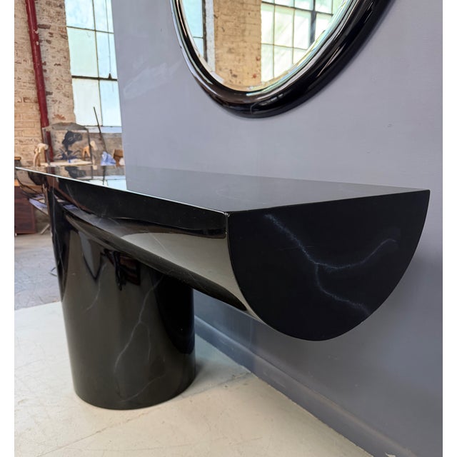 J. Wade Beam 1980s J. Wade Beam Postmodern Black Marbleized Console Table W/Matching Round Mirror, Attributed For Sale - Image 4 of 9