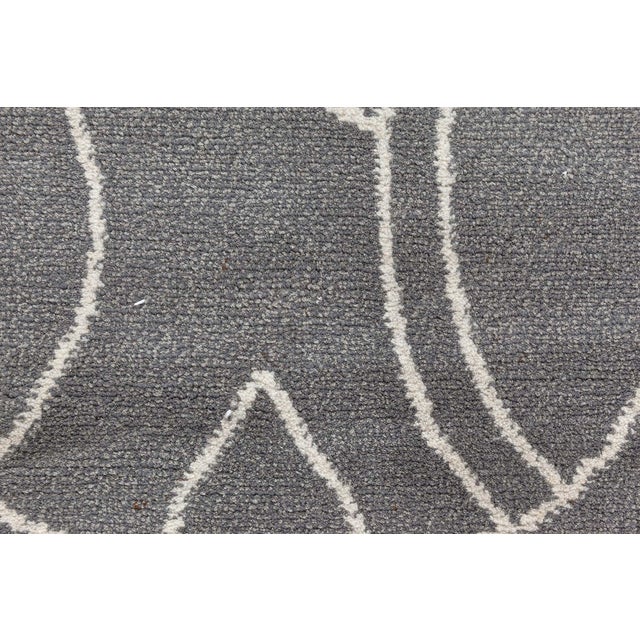 Modern Tibetan 'Hummingbird' Silk and Wool Rug by Doris Leslie Blau For Sale In New York - Image 6 of 9