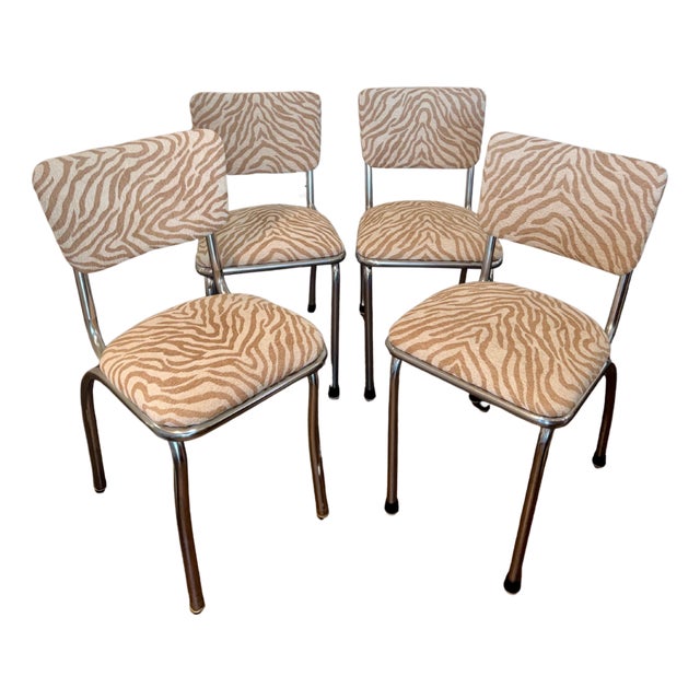 Set of 4 Vintage Chrome Dinette Chairs – Tan & Cream Tiger Chenille For Sale