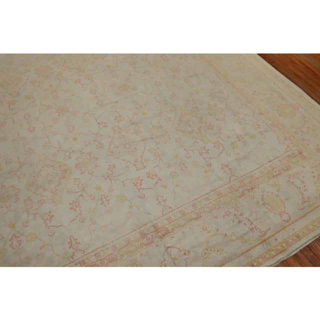 Contemporary Feminine Pale Cream Antique Turkish Oushak Rug, 20th Century - 11' x 15'3" For Sale - Image 3 of 18