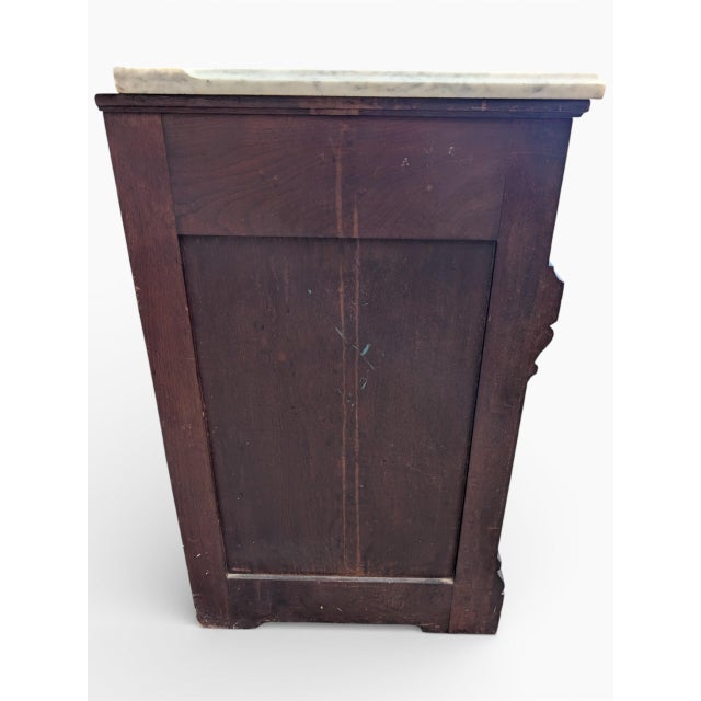Brown 1880s Eastlake Walnut & Burl Walnut Marble Top Mirrored Dresser by w.j. Heney & Co. For Sale - Image 8 of 11