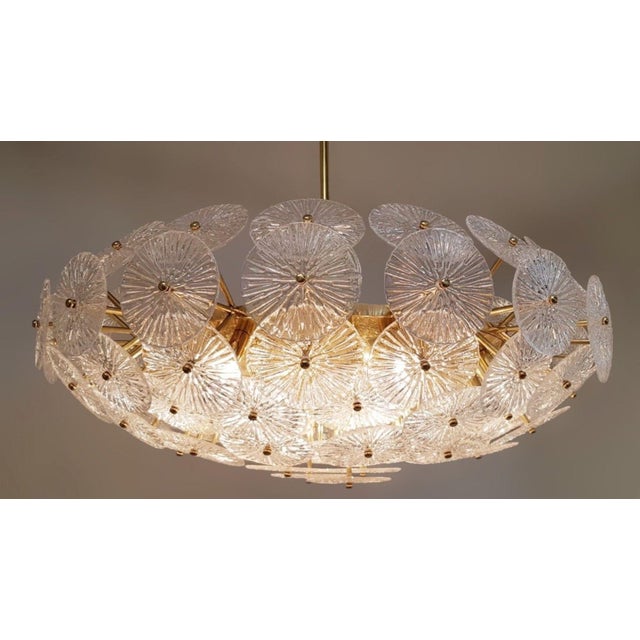 Mid-Century Modern 1970s Oversized Loto Murano Glass & Brass Chandeliers - Pair For Sale - Image 3 of 8