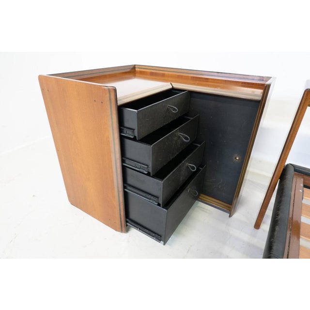 Brown Artona Bed with Nightstands by Afra and Tobia Scarpa for Maxalto, 1970s, Set of 3 For Sale - Image 8 of 16