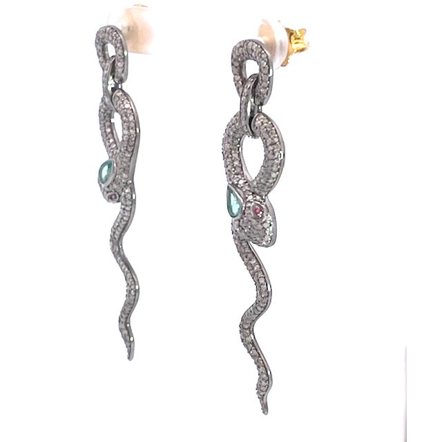 Silver Silver Snake Long Earrings Green Stone Eyes, A Pair For Sale - Image 8 of 9