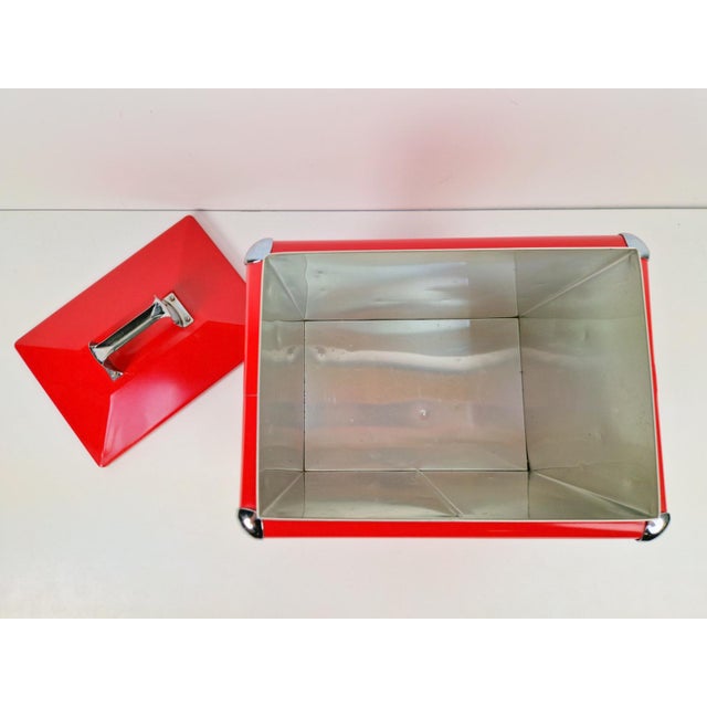 1990s Ray Ban Coolbox with Build in Bottle Opener, 1990s For Sale - Image 5 of 8