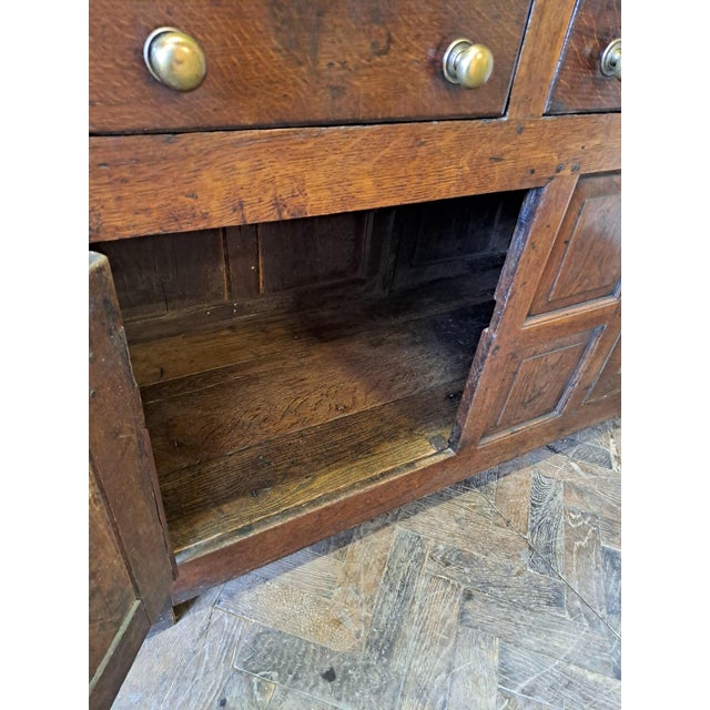 Small 18th Century North Welsh Oak Dresser, 1750s For Sale - Image 6 of 11