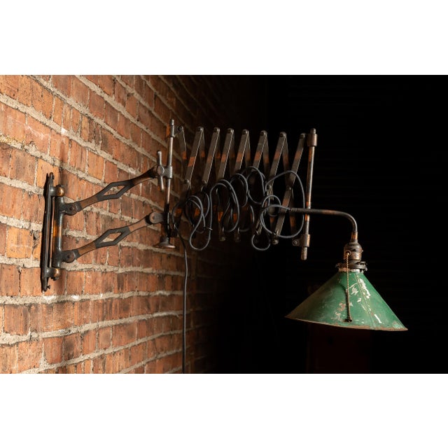 Early 20th Century Japanned Copper Scissor Arm Wall Lamp With Mirrored Art Nouveau Shade For Sale - Image 4 of 18