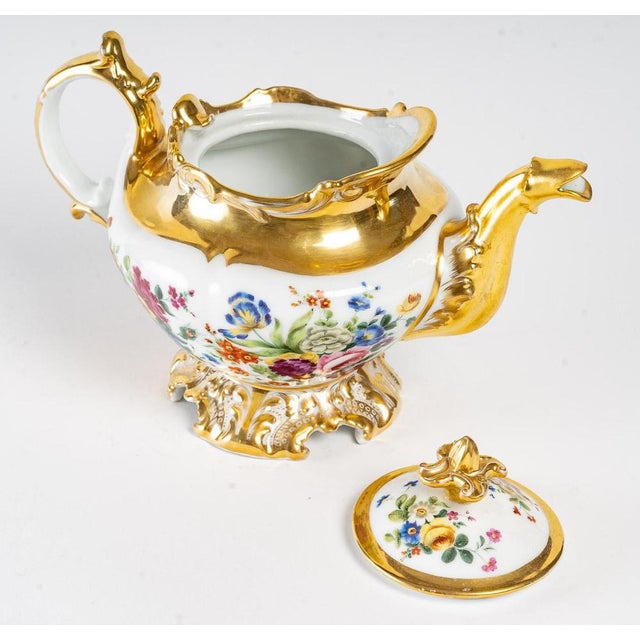 Teapot in Porcelain, Paris, 19th Century For Sale - Image 9 of 10