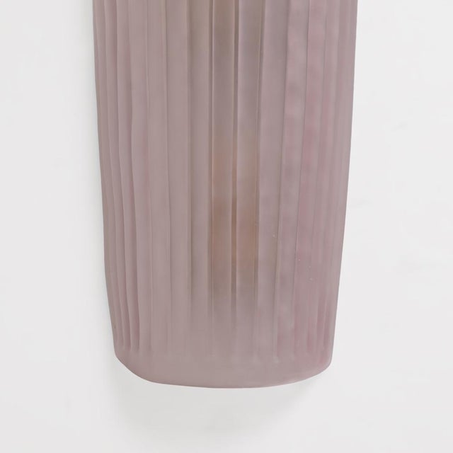 Gold Murano Glass Wall Sconces in Pink Ribbed Glass and Brass, Italy, 2000, Set of 2 For Sale - Image 8 of 11