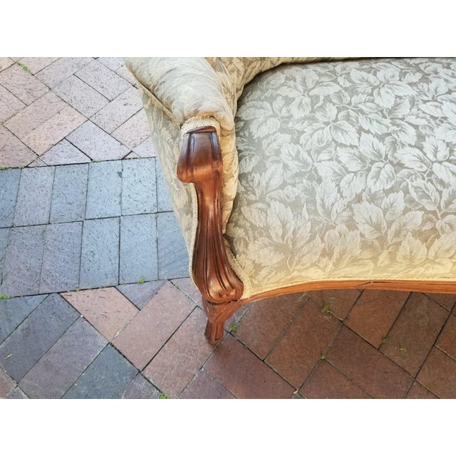 Early 20th Century Rare Victorian Tufted Love Seat in Walnut Frame For Sale - Image 13 of 15