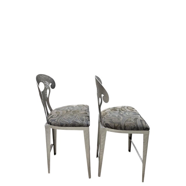 Vintage Memphis Style Hammered Metal Counter Stools - Set of 4 For Sale - Image 4 of 12