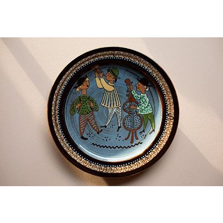 Chocolate Mid-Century Swiss Folk Art Studio Pottery Wall Plates by Mw Thun - Set of 9 For Sale - Image 8 of 16