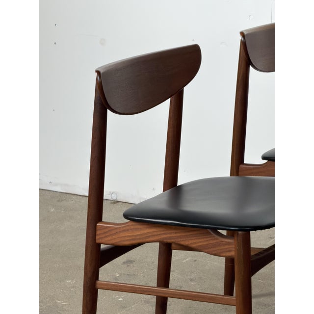 Mid 20th Century Danish Teak Dining Chairs from Harry Østergaard, 1960s, Set of 8 For Sale - Image 5 of 11