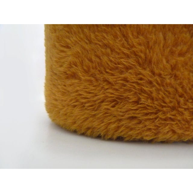 1970s Orange-Yellow Faux Fur Ottomans with Interior Storage Compartment, 1970s, Set of 2 For Sale - Image 5 of 10
