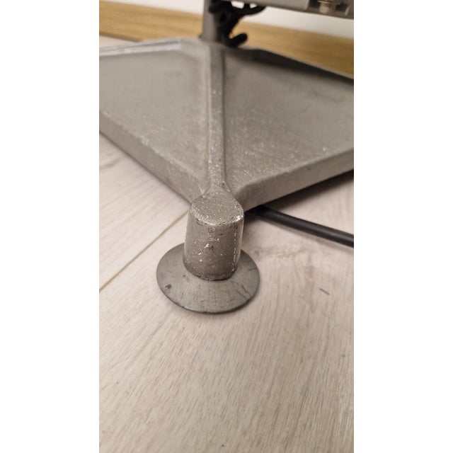 1990s Lingotto Floor Lamp in Cast Iron and Steel by Renzo Piano for Guzzini For Sale - Image 5 of 15