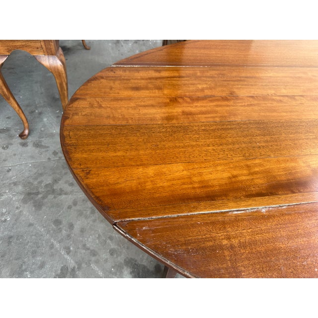 Rare Georgian Solid Mahogany 10’ X 5’ Large Oval Drop Leaf Irish Wake Table, 19th Century For Sale - Image 4 of 12